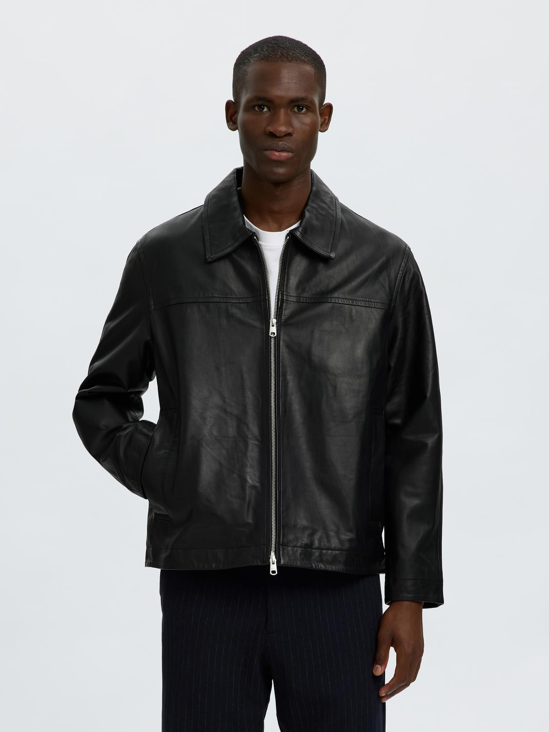 model_shot-front